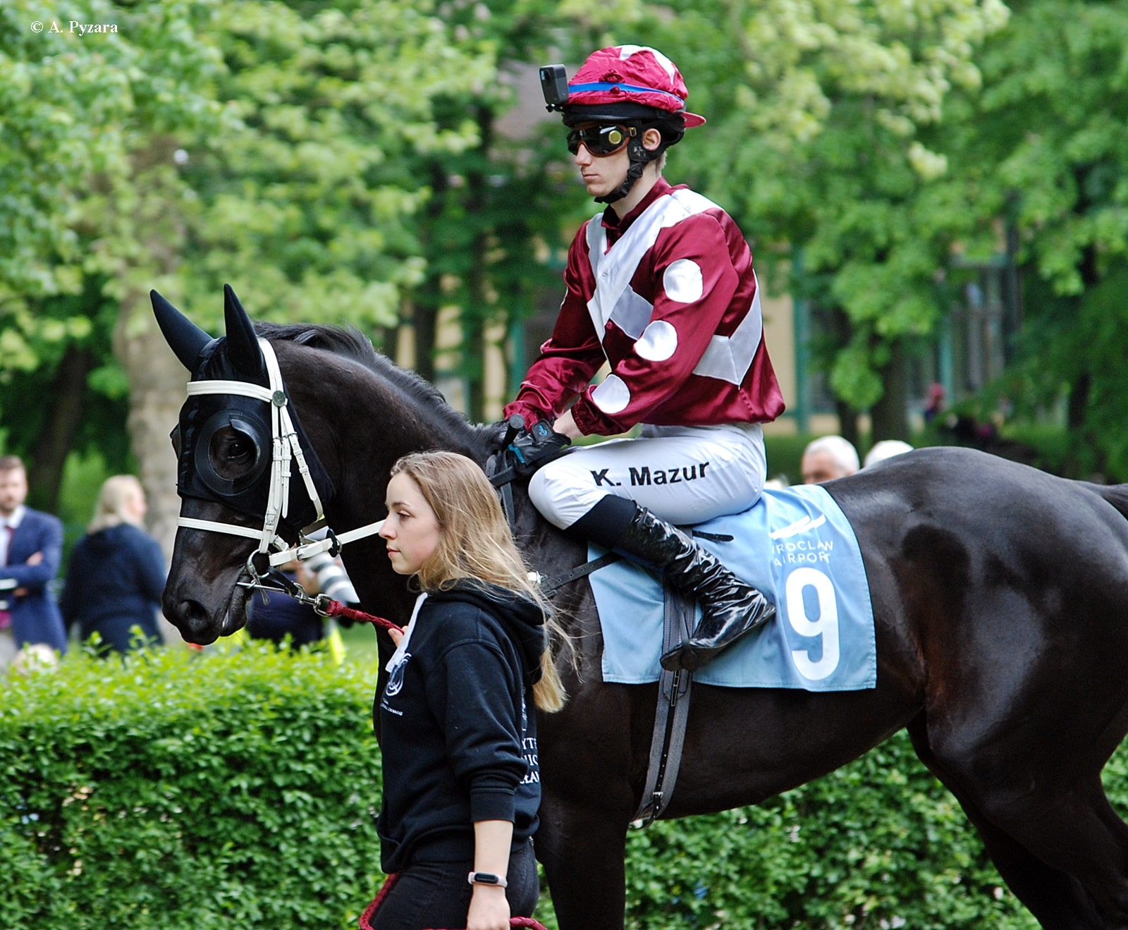 img: Dwa konie z Partynic w pozagrupowych gonitwach na Służewcu