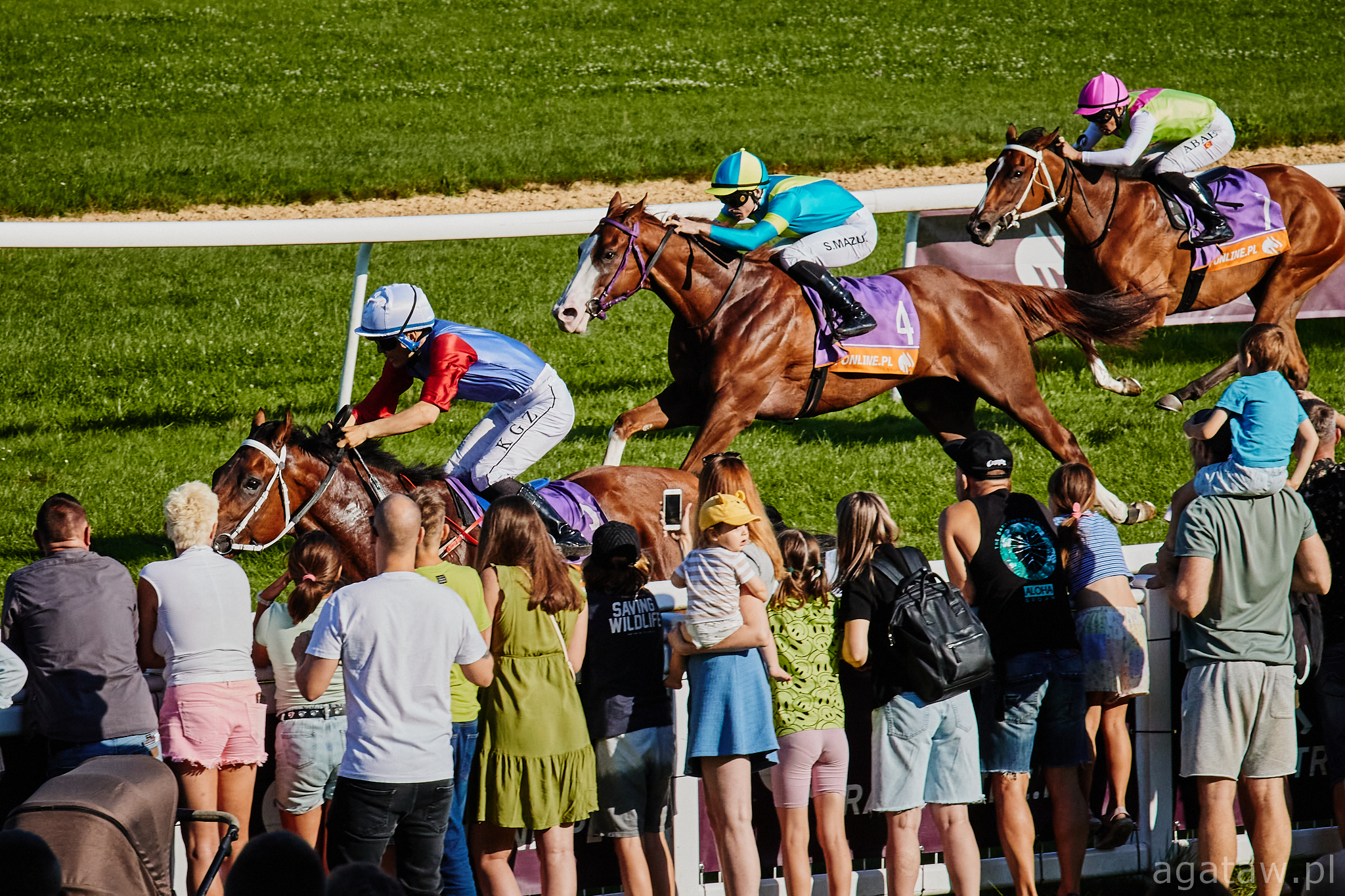 img: Kolejny sukces dwulatki z Polski w Niemczech: Place Fontenoy druga w gonitwie G3