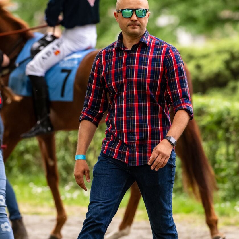 img: Sezon 2024: Czempionem trenerów – Michał Borkowski, czempionem jeźdźców – Erbol Zamudin Uulu