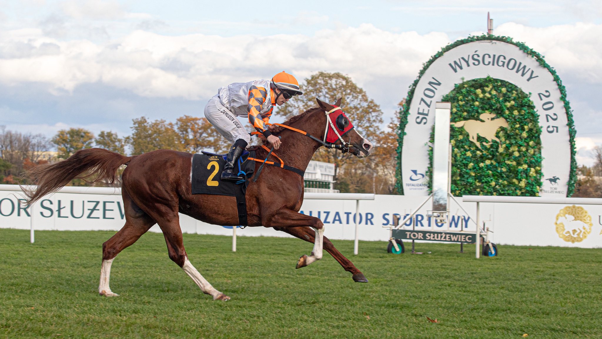 img: Samael wygrał Nagrodę Waresa, drugie zwycięstwo dołożył Lay Low