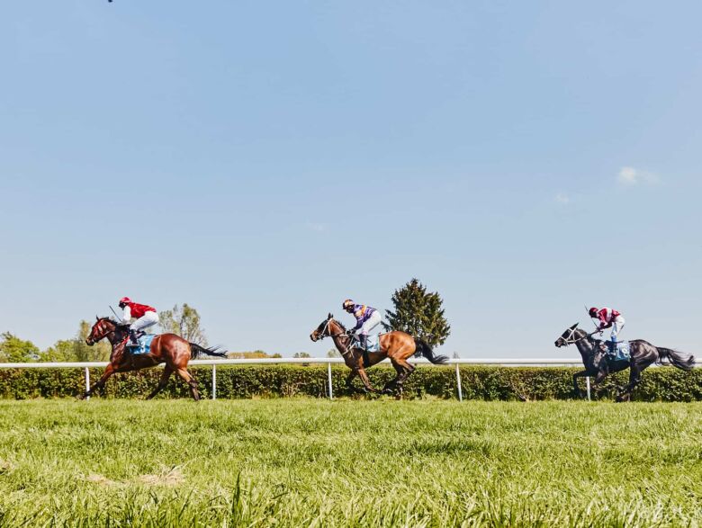 img: W Dubaju faworytom łatwiej na trawie